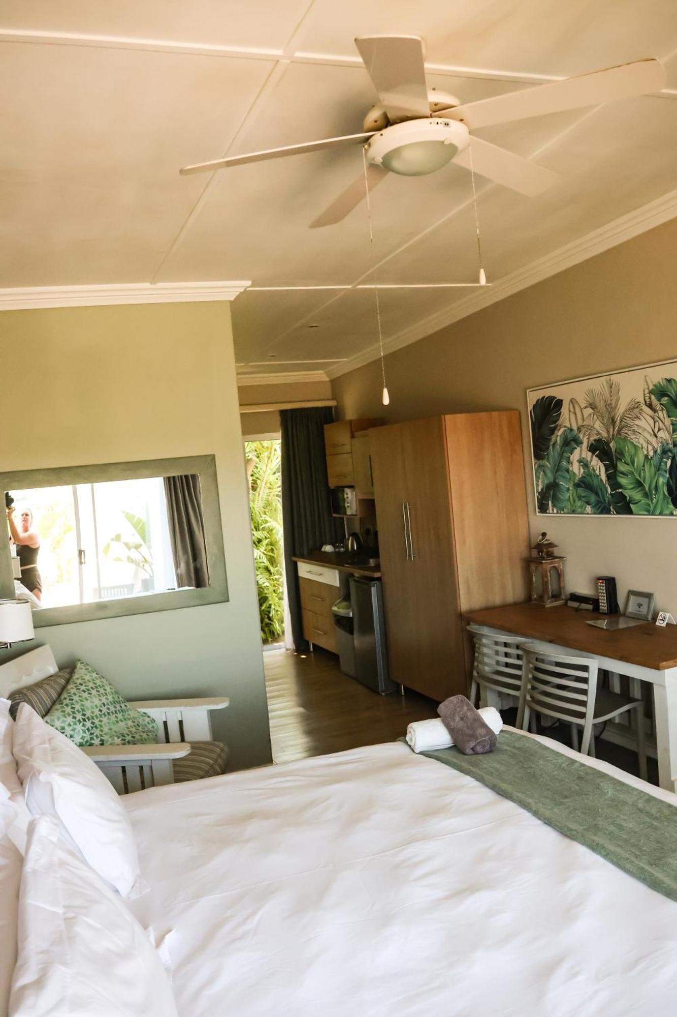 The Terrace Bed & Breakfast East London Exterior photo